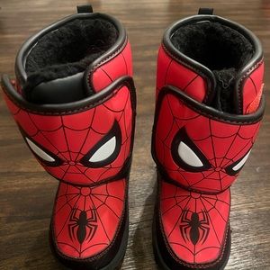 Spider-Man by marvel snowboots